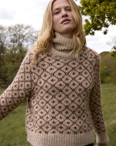 Sibin Linnebjerg - Camelia Strik - Light Melange Sand